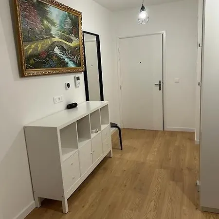 Studio Moderne Thoiry (Yvelines)