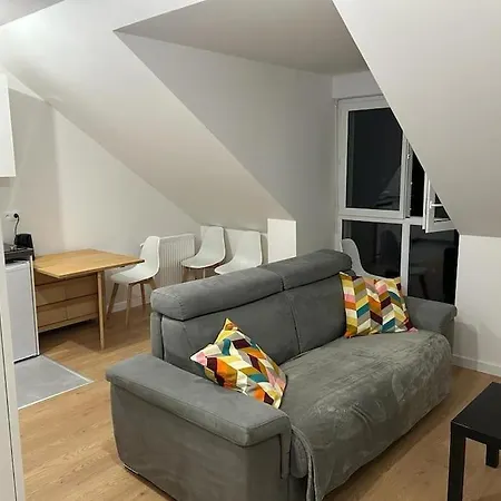 Studio Moderne Apartment